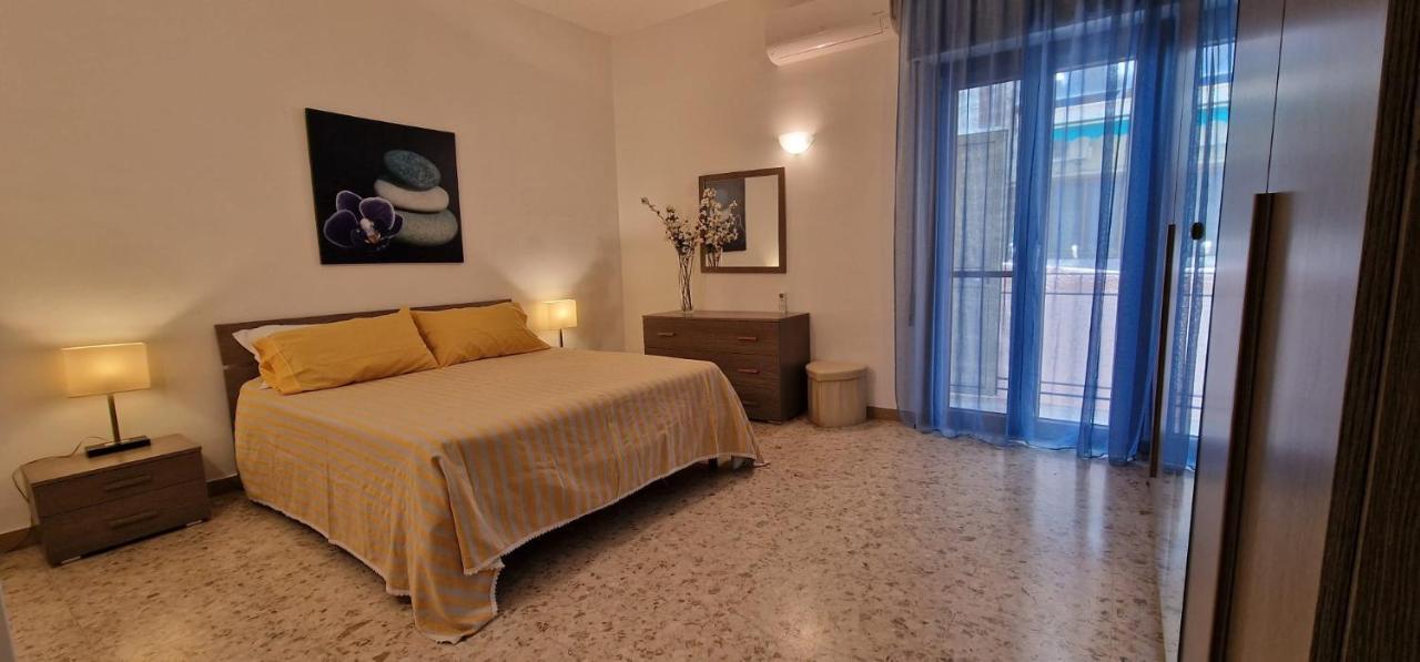 La Casa Di Francesca Apartment Reggio Calabria Exterior photo